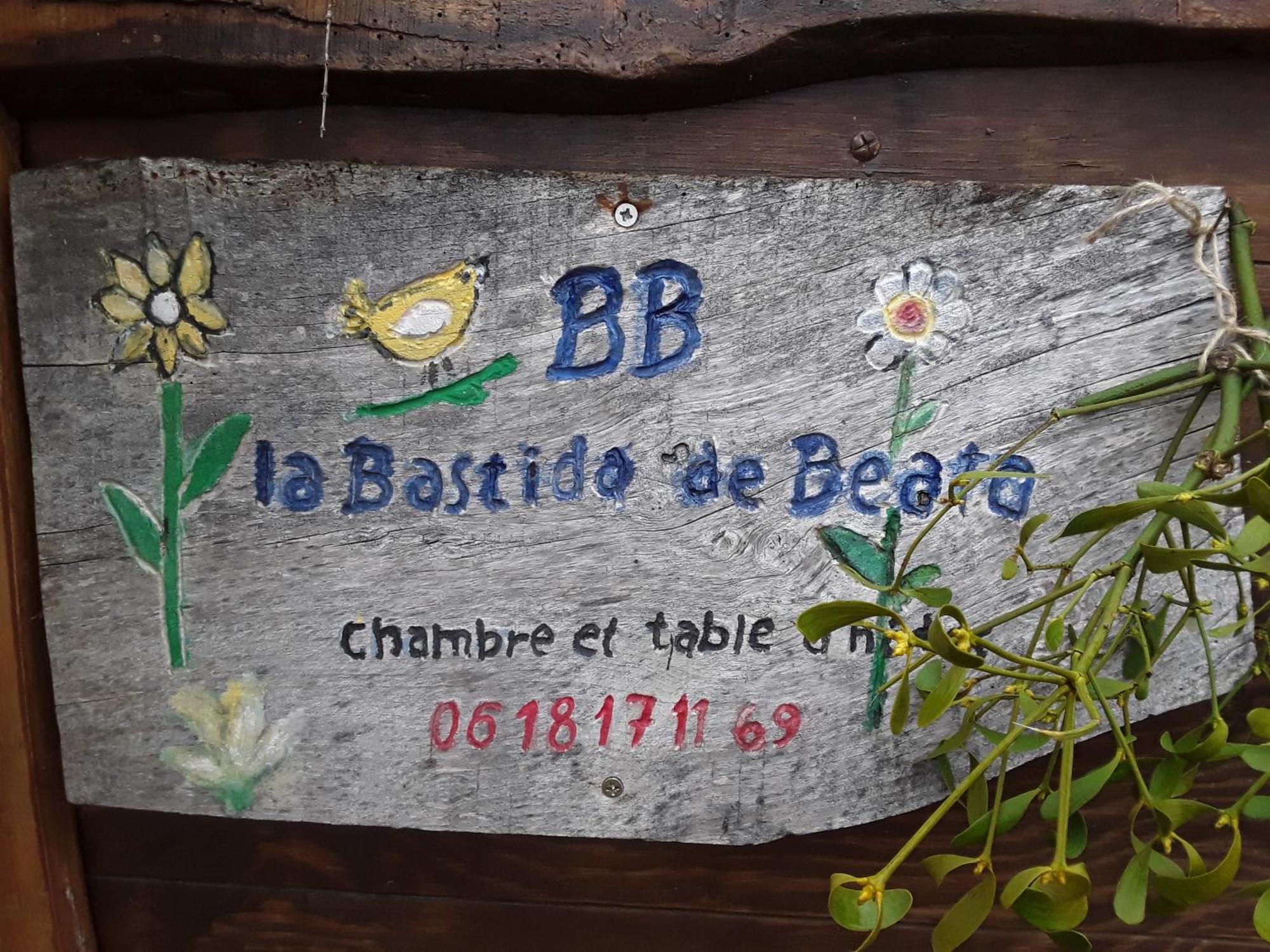 Bastida De Beata Bed & Breakfast Noailles  Exterior photo