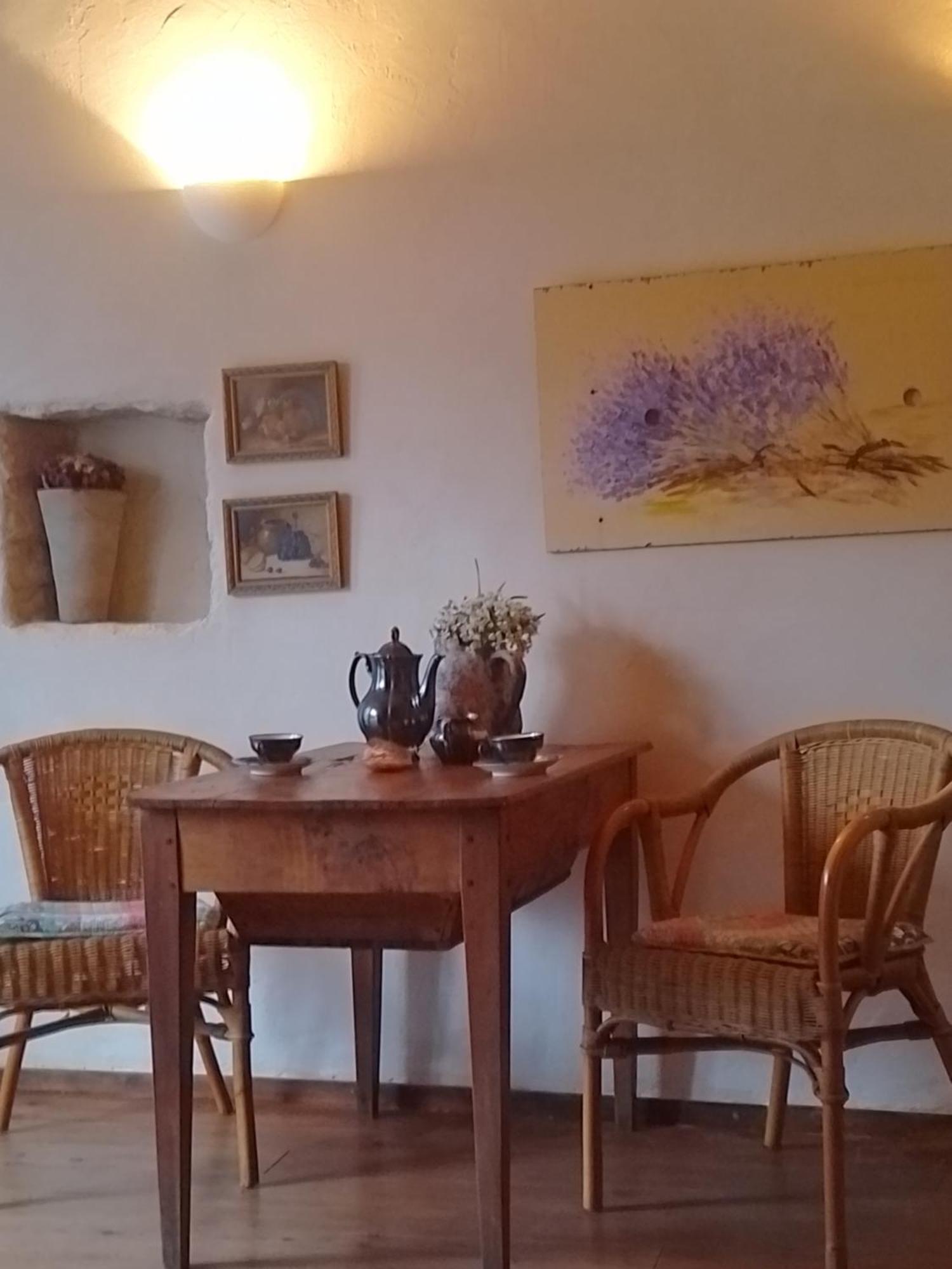 Bastida De Beata Bed & Breakfast Noailles  Exterior photo