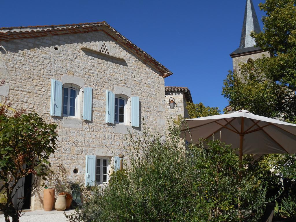 Bastida De Beata Bed & Breakfast Noailles  Exterior photo